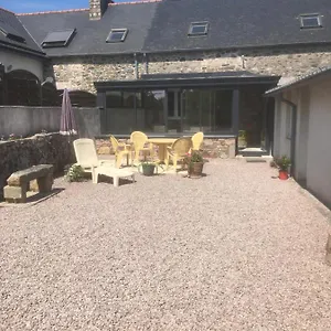 Le Village De La Ruée Hébergement de vacances